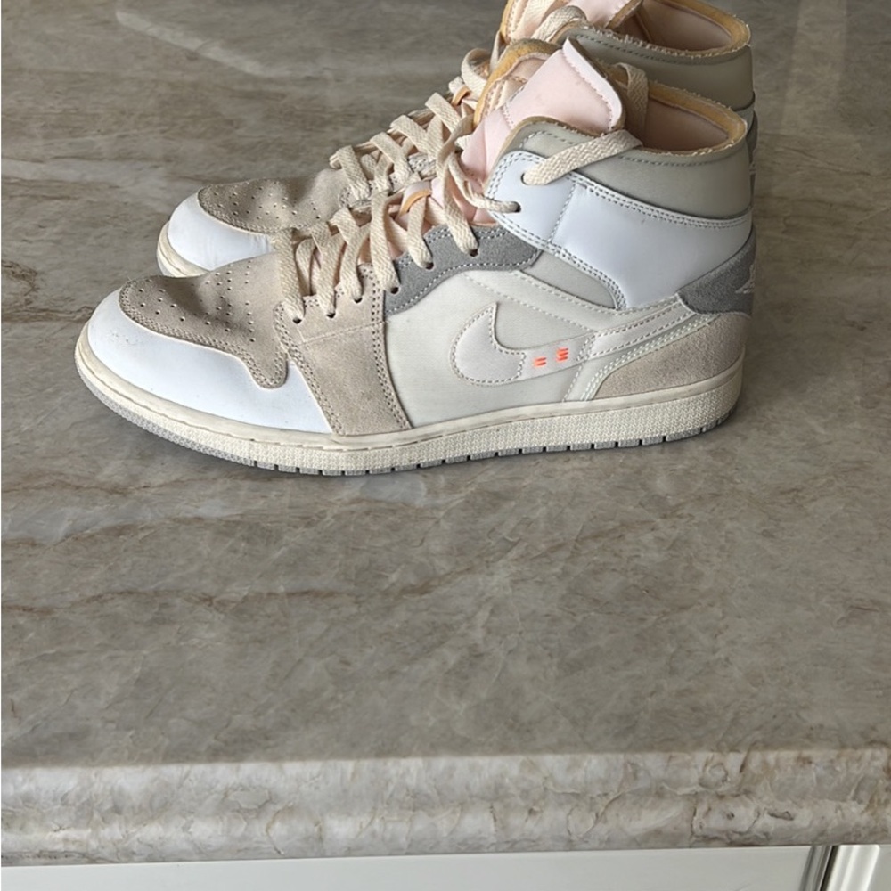 Nike Air Jordan 1 mid Inside Out DM9652-100 White/Phantom/Sail/Neutral Gray
